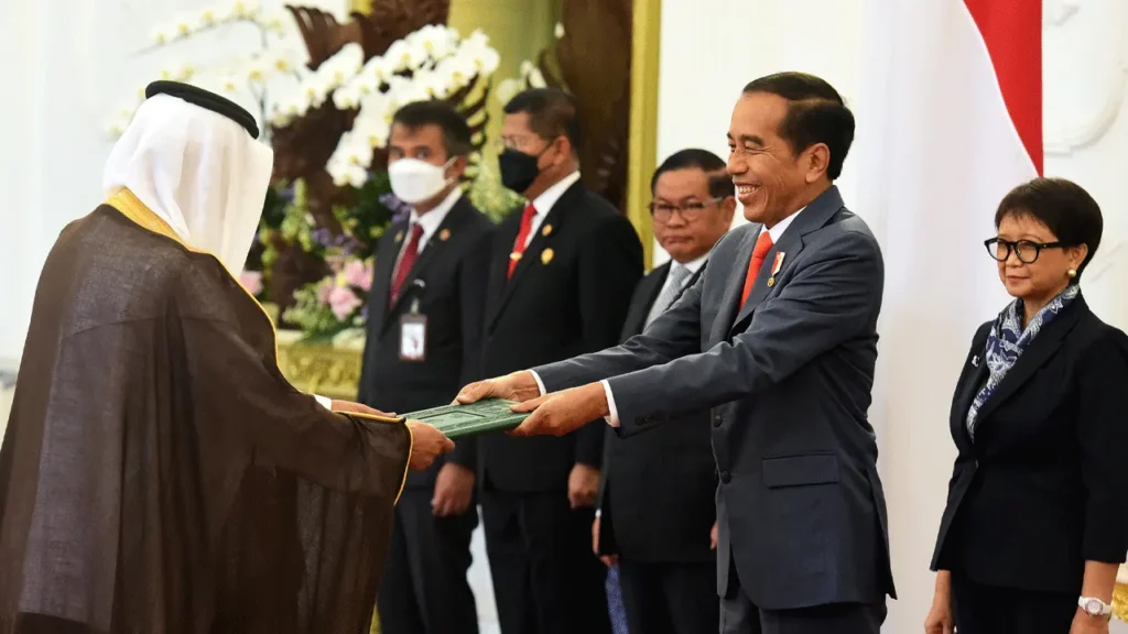 Presiden Jokowi Menerima Surat Kepercayaan dari Sepuluh Duta Besar Negara Sahabat