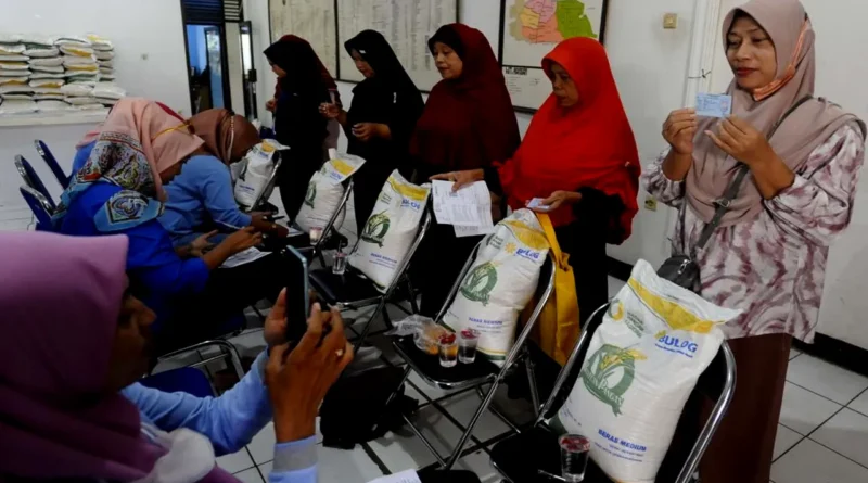 Pemerintah Gelontorkan Rp 6 Triliun untuk Bansos Beras dan Operasi Pasar